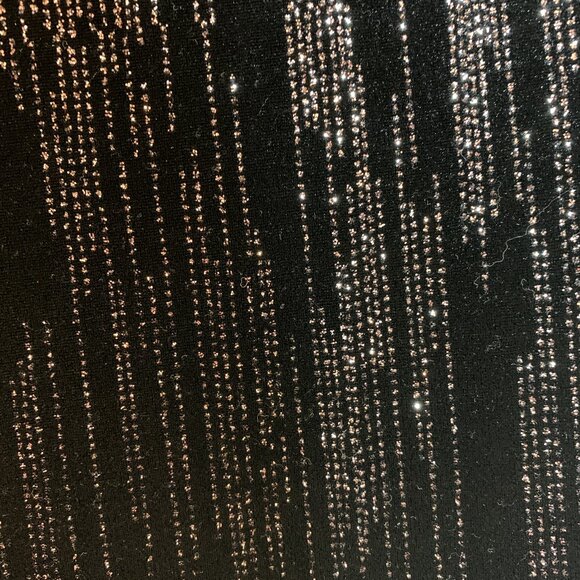 Le Château Sparkling Black Velvet Dress – XS, 3/4 Sleeves, Elegant & Party-Ready - Picture 4 of 7